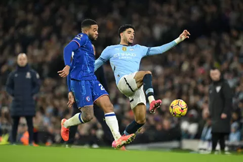 سيغيب عن الديربي.. مانشستر سيتي يعلن التشخيص المبدئي لإصابة مرموش